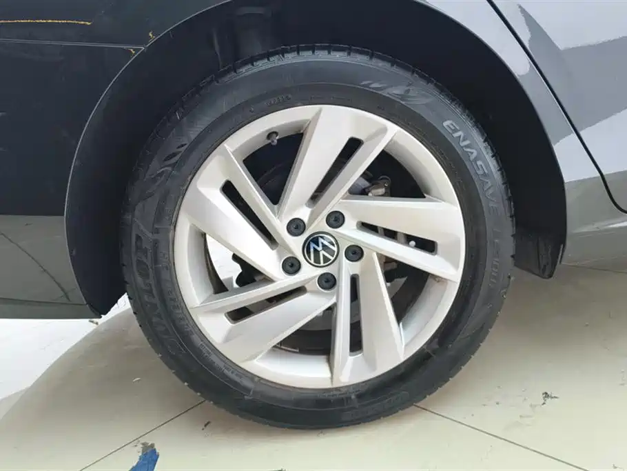 Volkswagen Lamando 2022 L 280TSI DSG