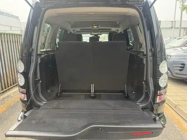Land Rover Discovery — миниатюра 14