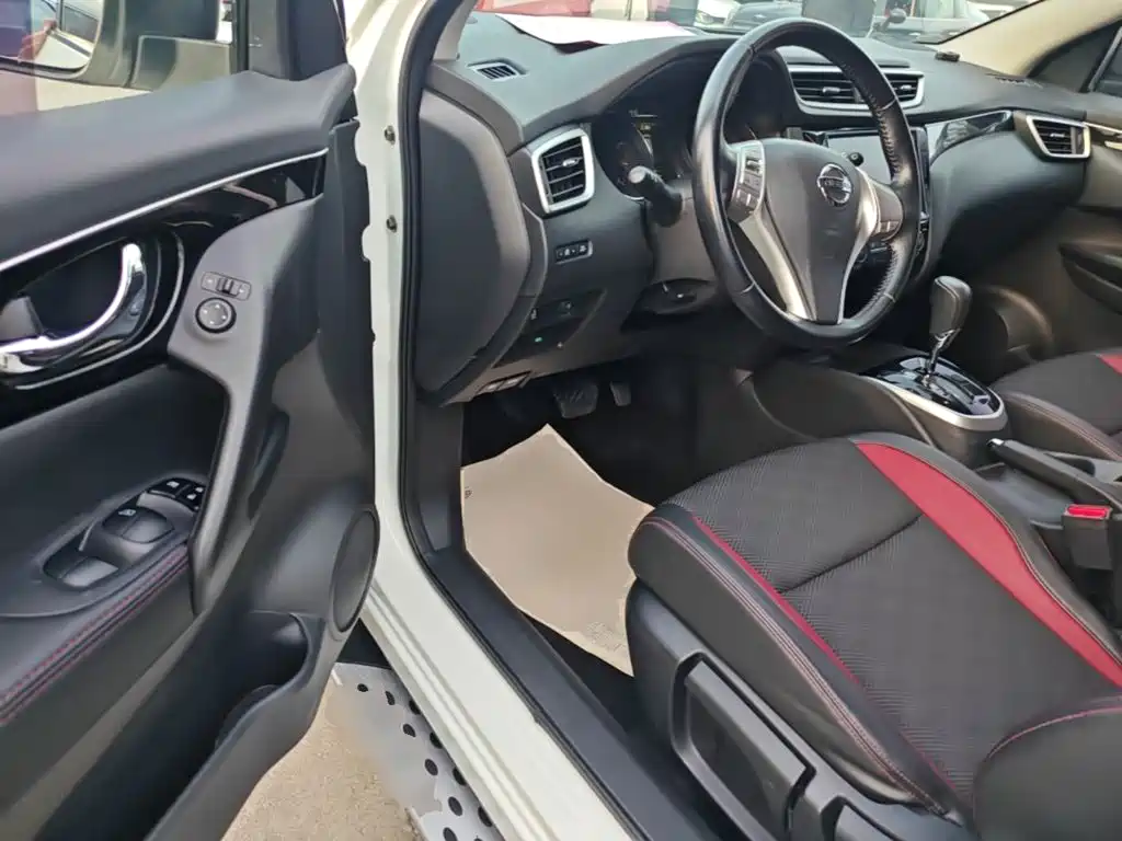 Nissan Qashqai — миниатюра 16
