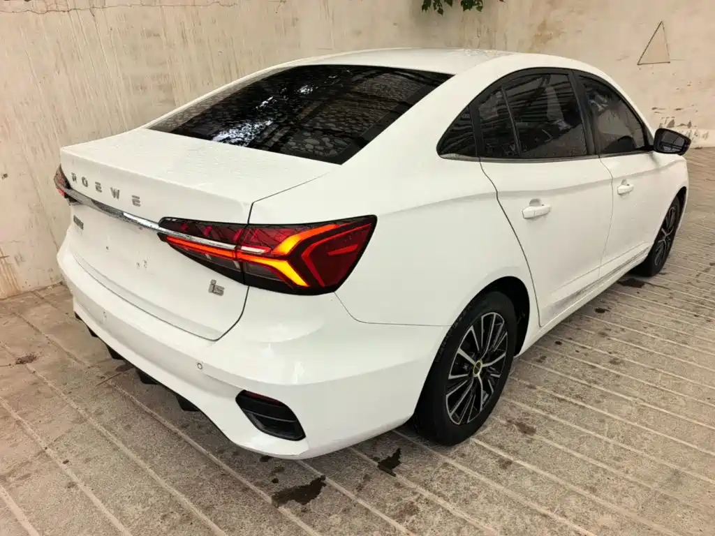 Roewe i5 — миниатюра 7