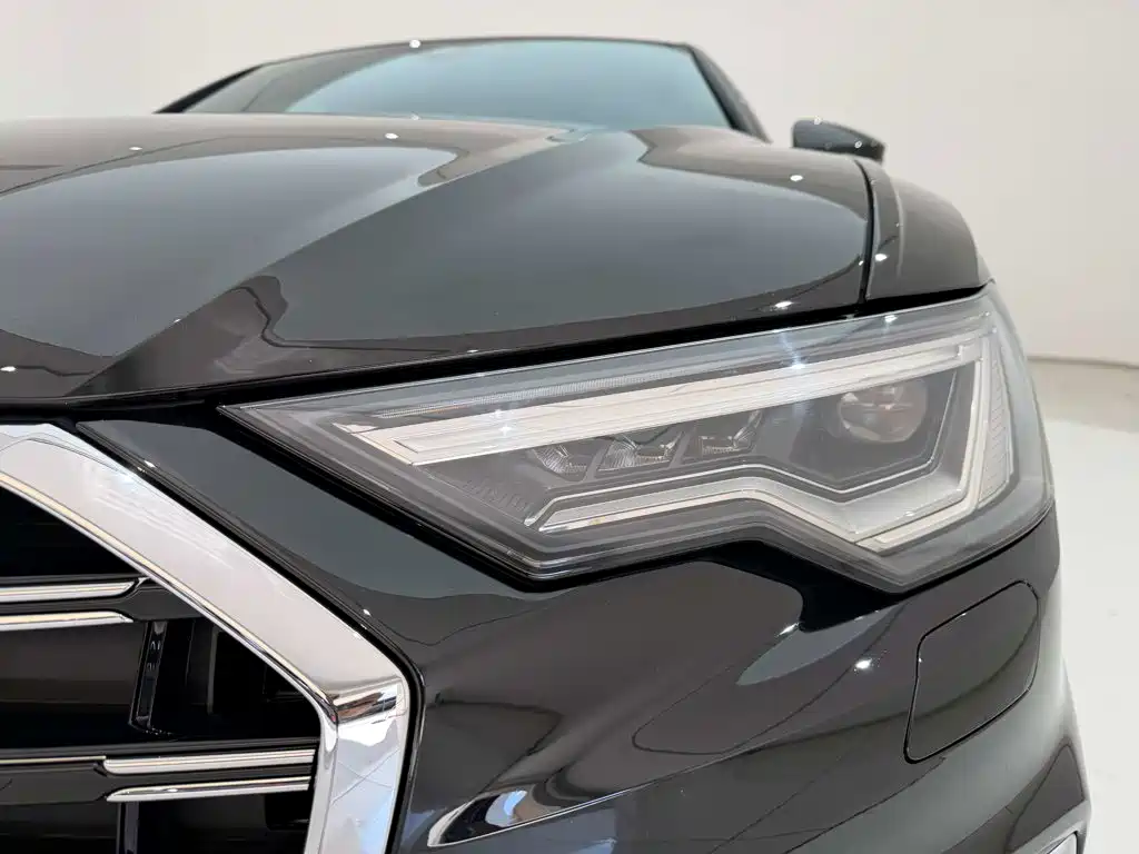 Audi A6L — миниатюра 9