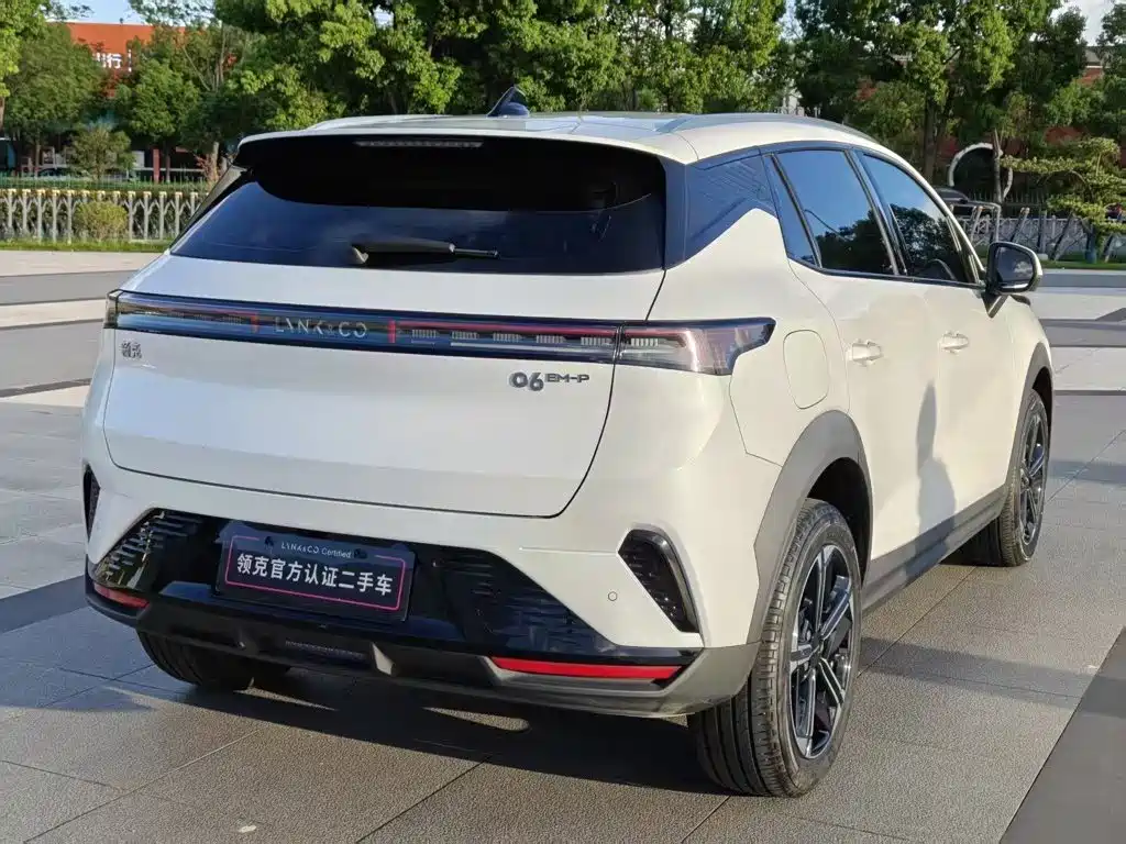 Lynk & Co 06 EM-P — миниатюра 13