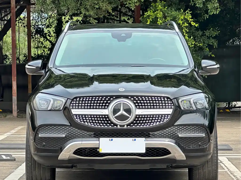 Mercedes-Benz GLE (Import) — миниатюра 2