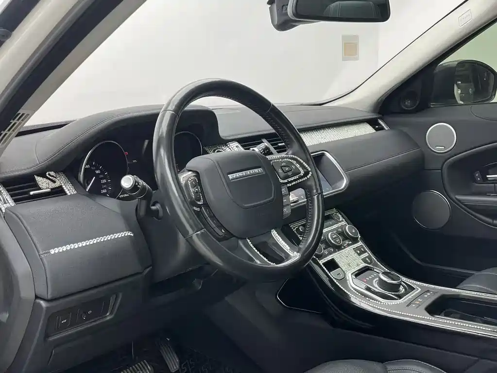 Land Rover Evoque 240PS SE DYNAMIC Smart Sharp Edition, фото 5