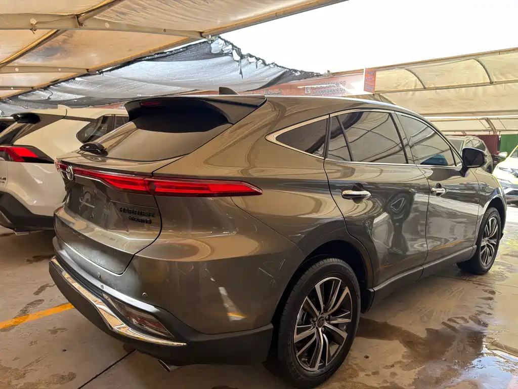 TOYOTA LING FANG HARRIER