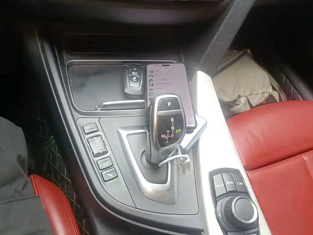 BMW 3 Series — миниатюра 14