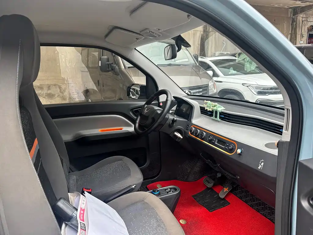 Wuling MINIEV — миниатюра 14