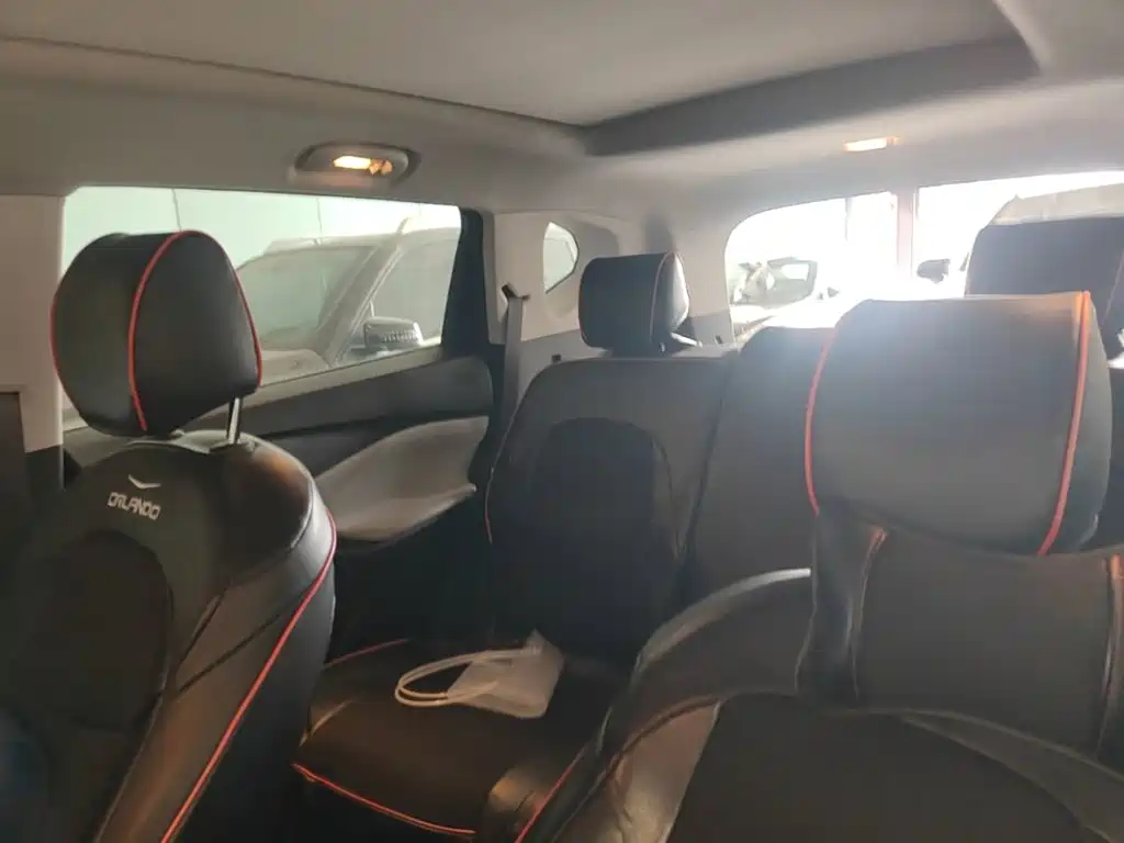 Chevrolet Volando — миниатюра 18