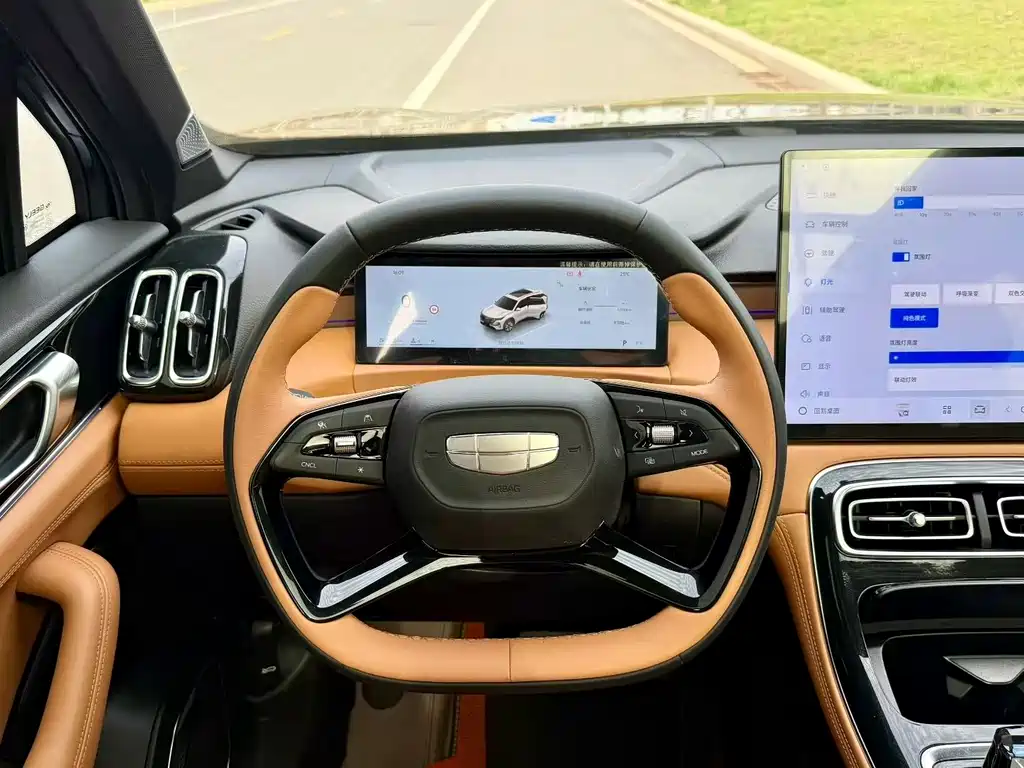 Geely Boyue L — миниатюра 7