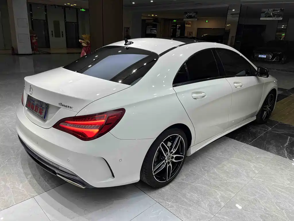 Mercedes-Benz CLA 2017 CLA 220 4MATIC