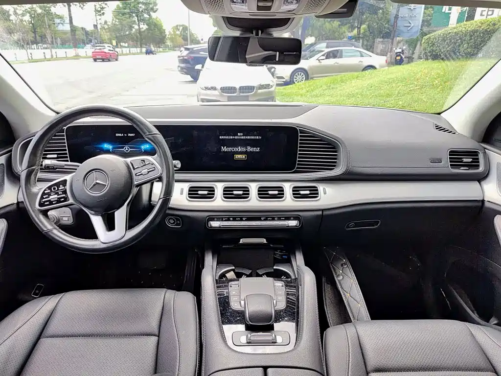 Mercedes-Benz GLE Coupe — миниатюра 10
