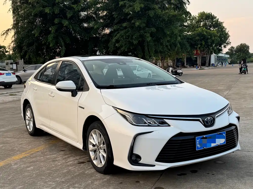 Toyota Corolla — миниатюра 3