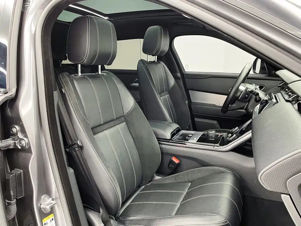Land Rover Velar — миниатюра 18