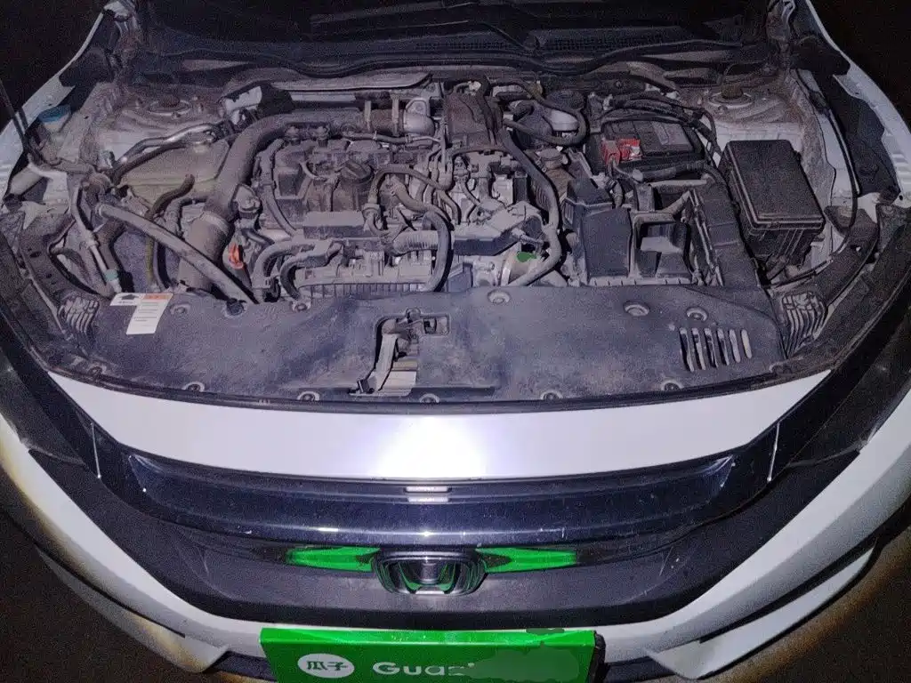 Honda Civic — миниатюра 16