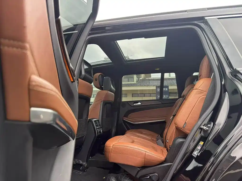 Mercedes-Benz GLS 2017 GLS 500 4MATIC