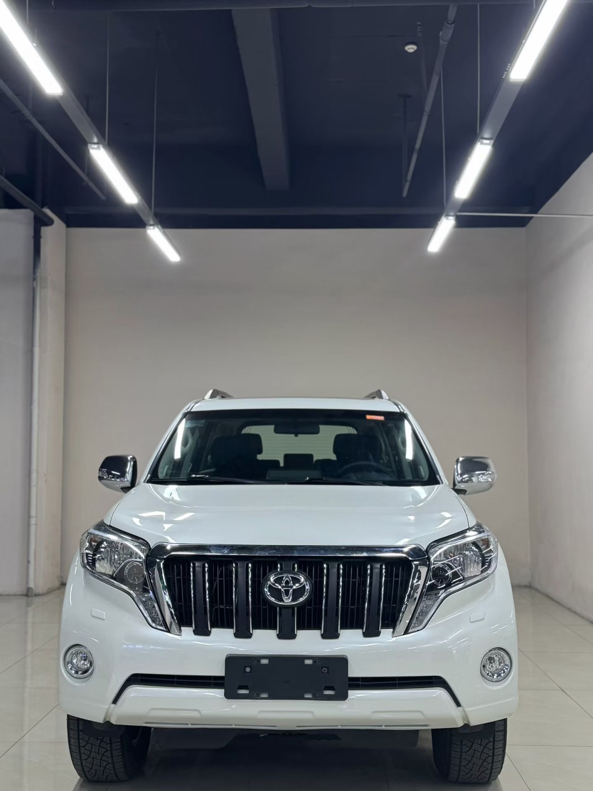 Toyota Prado — миниатюра 2