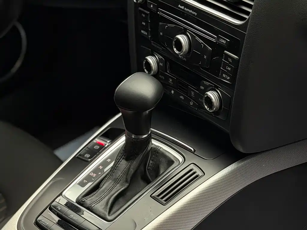 Audi A4L — миниатюра 8