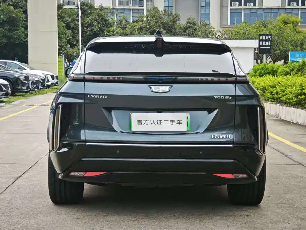 Cadillac Lyriq — миниатюра 4