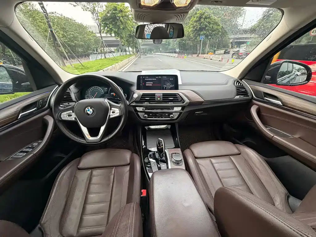 BMW X3 — миниатюра 9