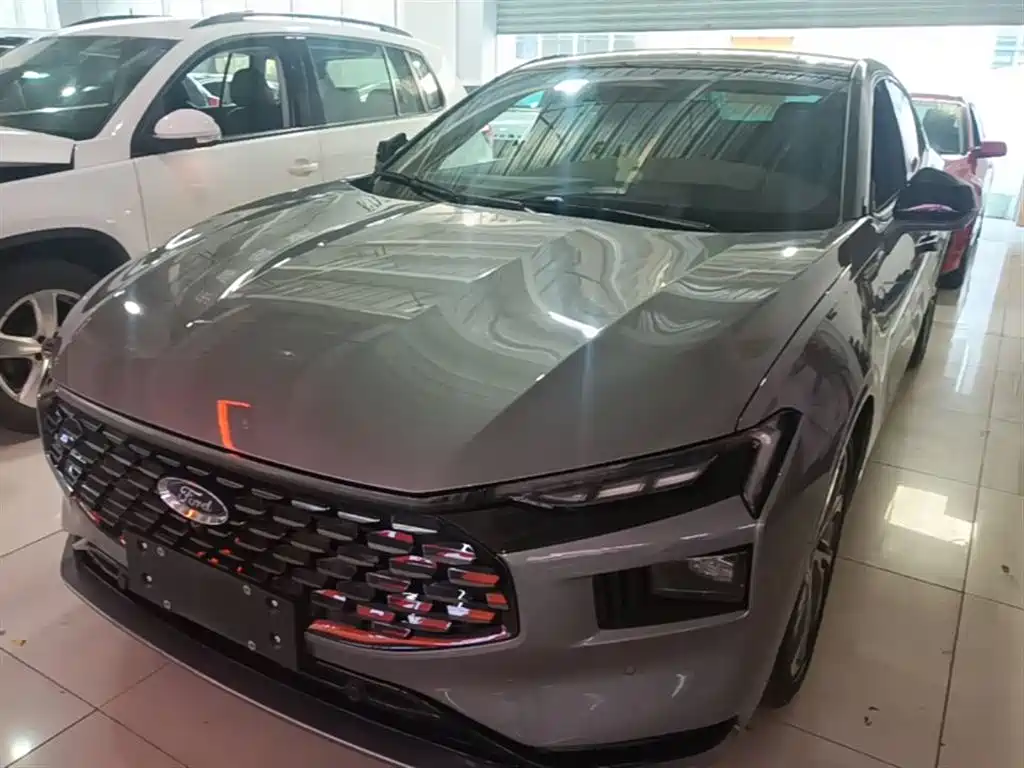 Ford Mondeo 2025