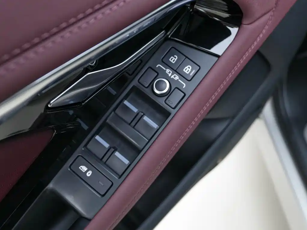 Land Rover Evoque — миниатюра 14