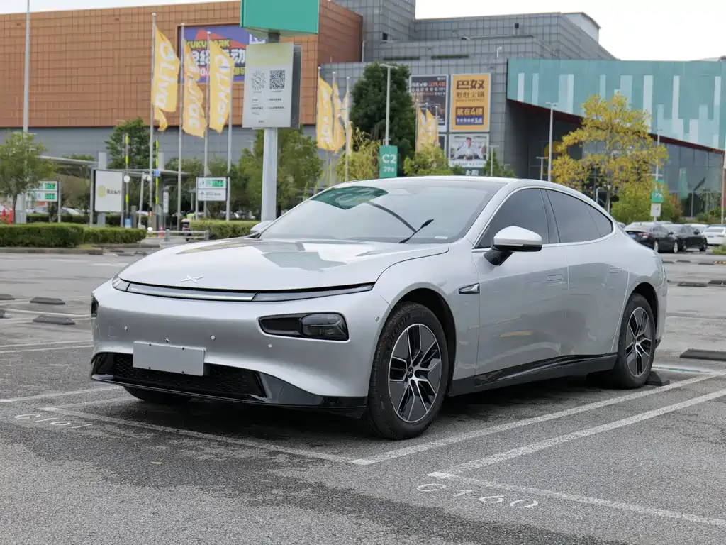 XPeng P7