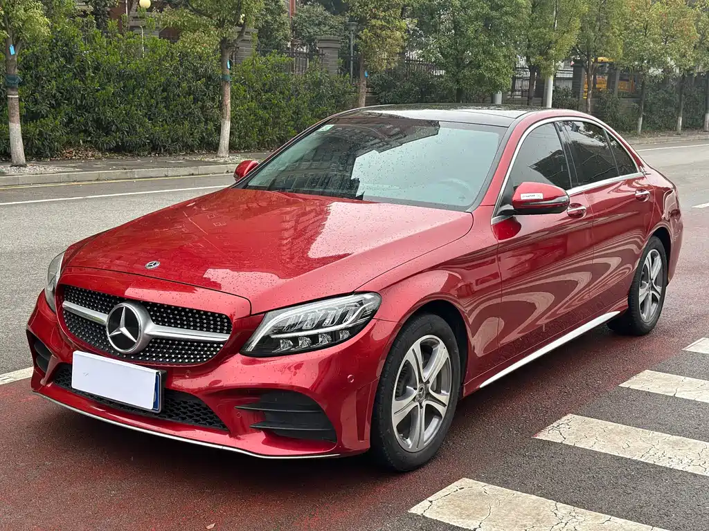Mercedes-Benz C-Class 2021