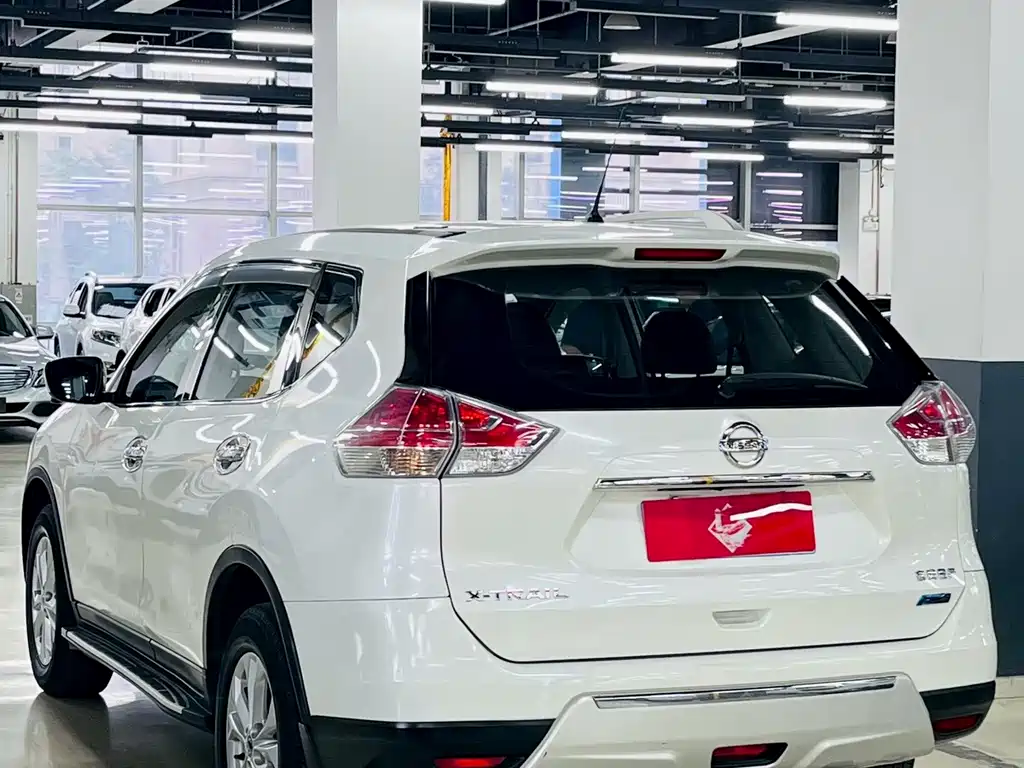 Nissan X-Trail — миниатюра 7