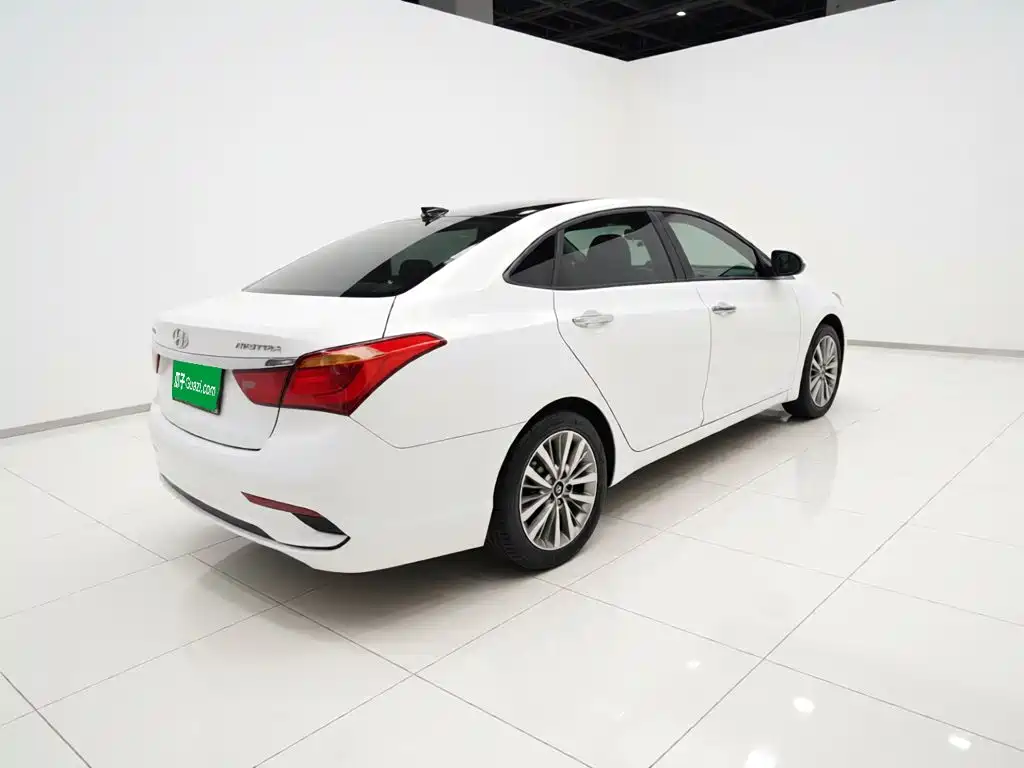 Hyundai Mistra — миниатюра 6