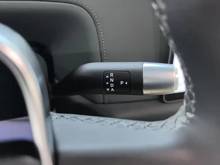 Li Auto Li L9 — миниатюра 16