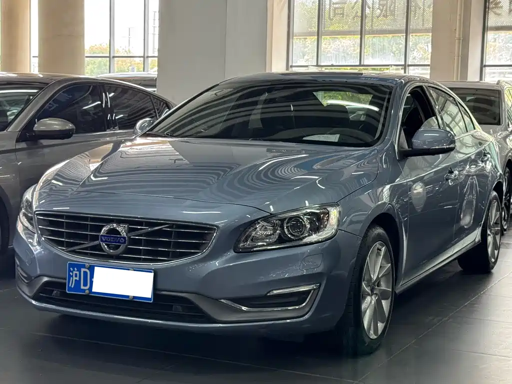 Volvo S60