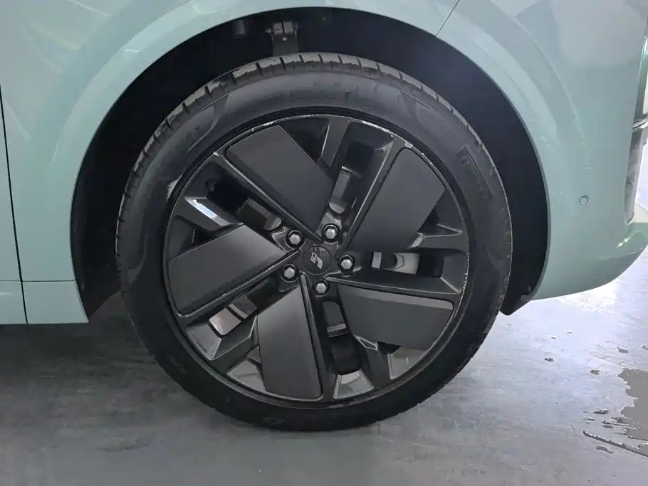 Li Auto Li L6 — миниатюра 6