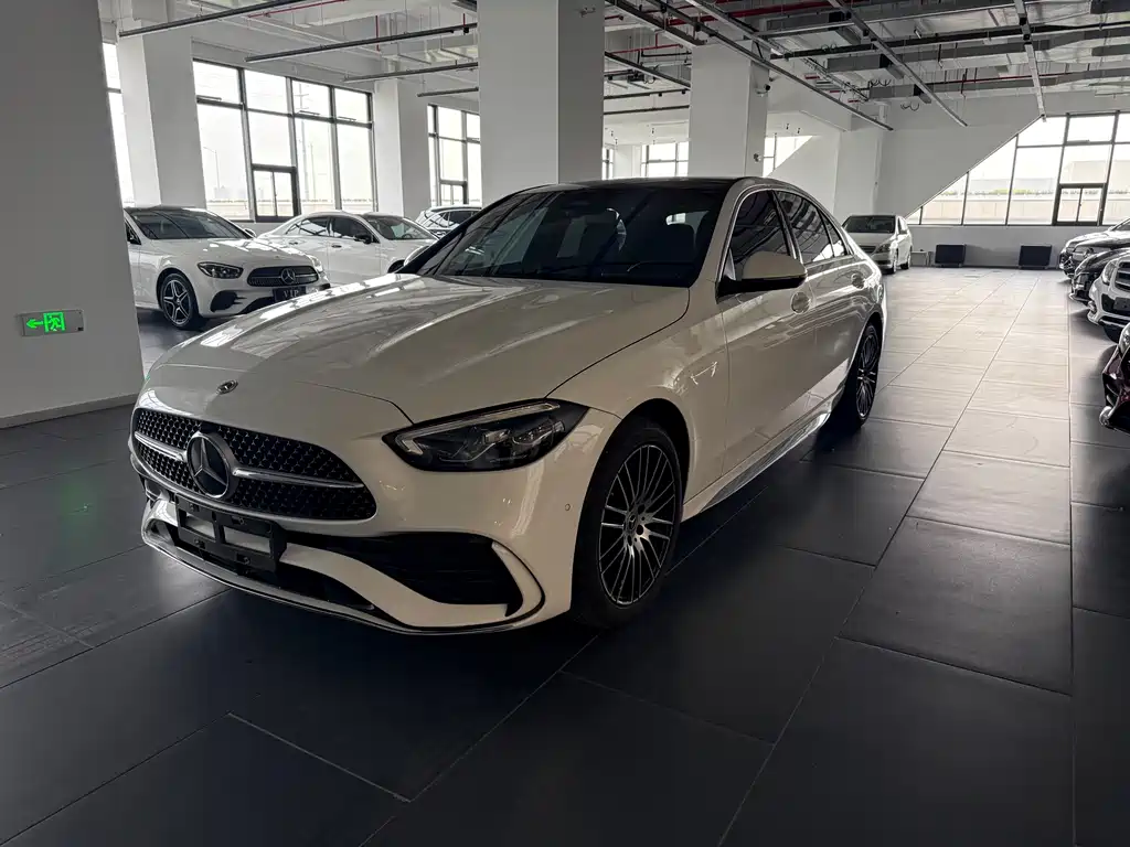 Mercedes-Benz C-Class 2022