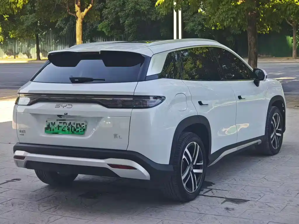 BYD L DM-i — миниатюра 7