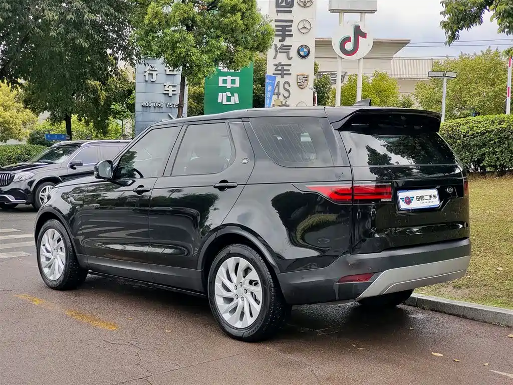 Land Rover Discovery 2021 300PS S