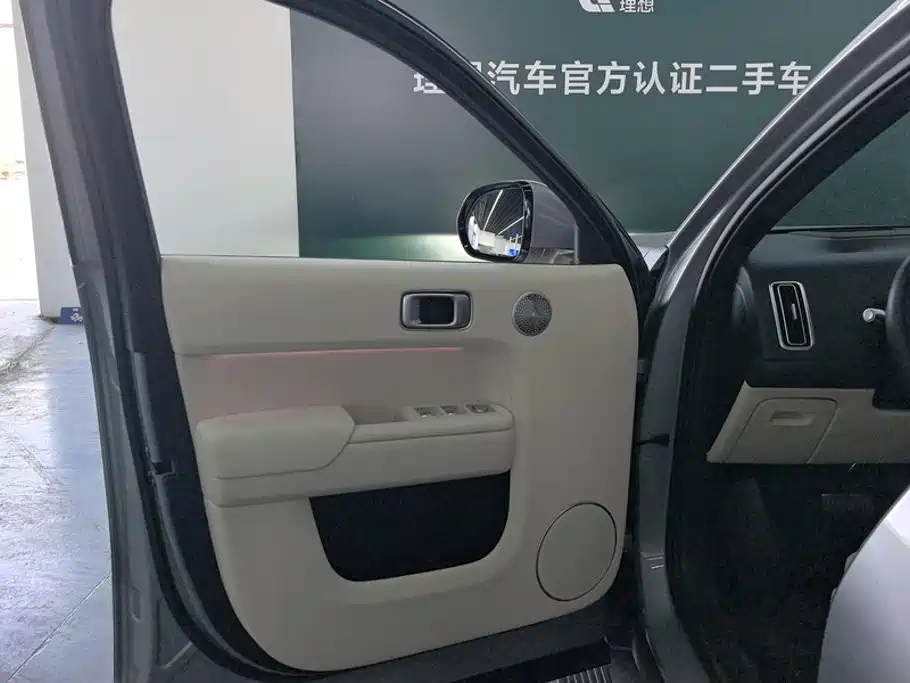Li Auto Li L9 — миниатюра 7