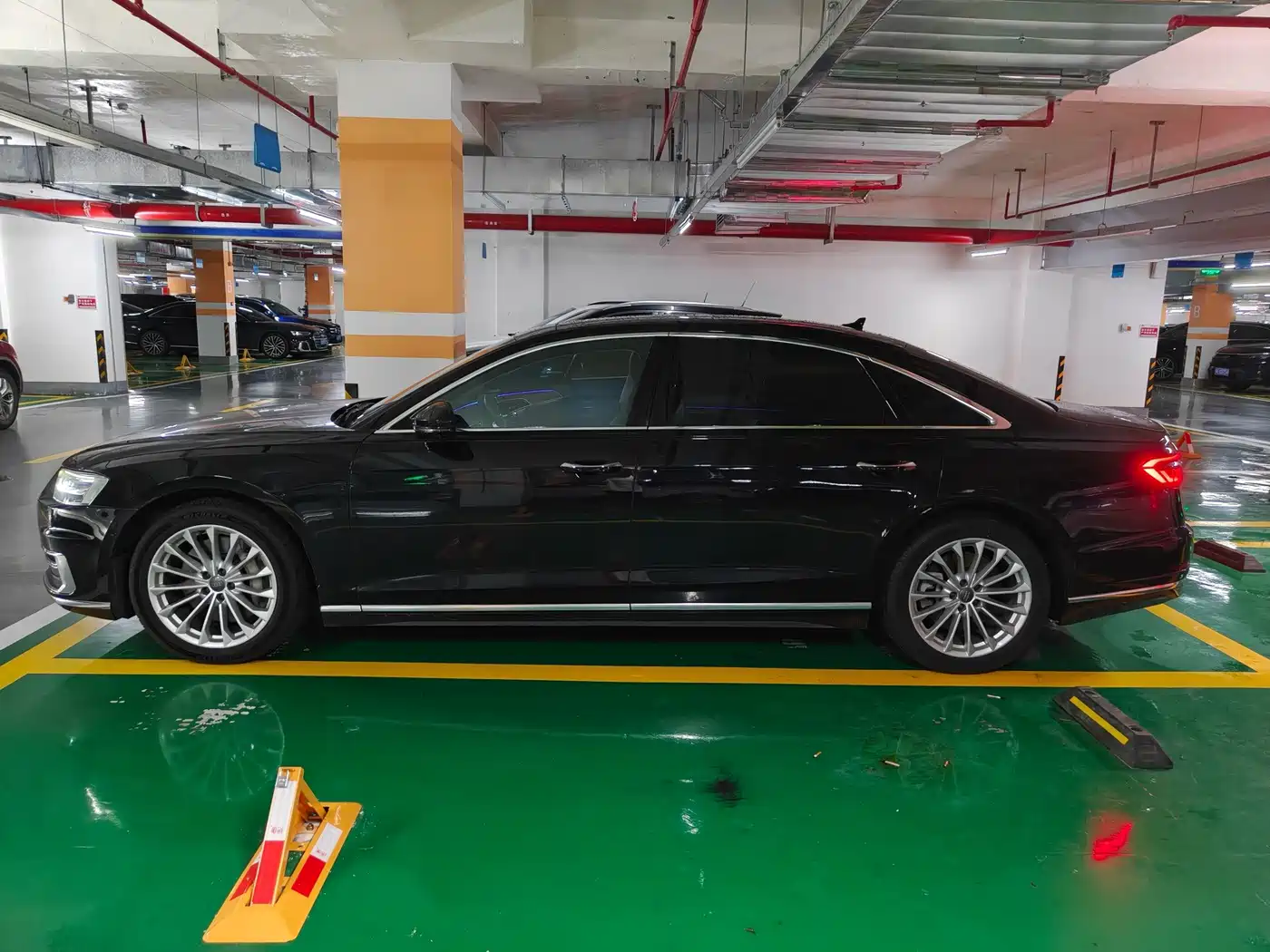 Audi A8