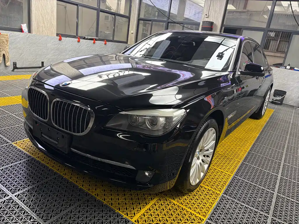 BMW 7 Series 7 2010 760Li