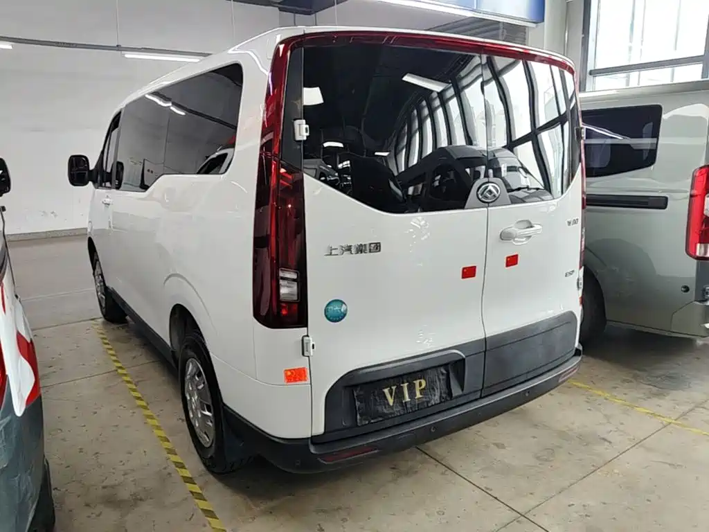 MAXUS V70 — миниатюра 5