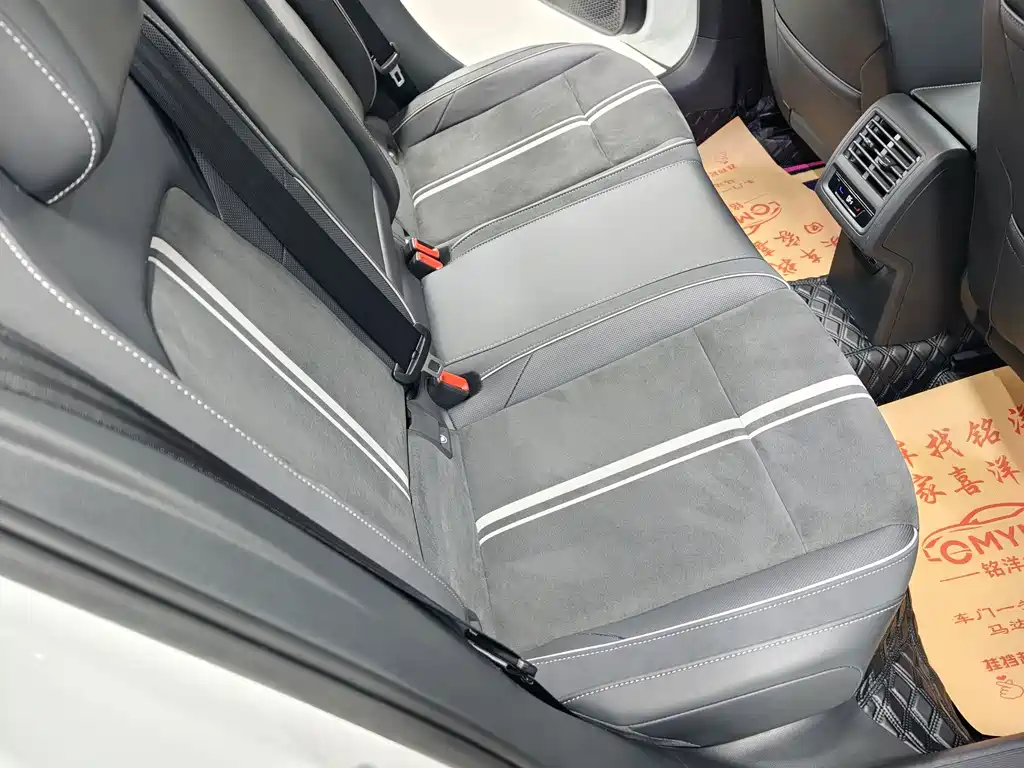 Volkswagen Golf — миниатюра 10
