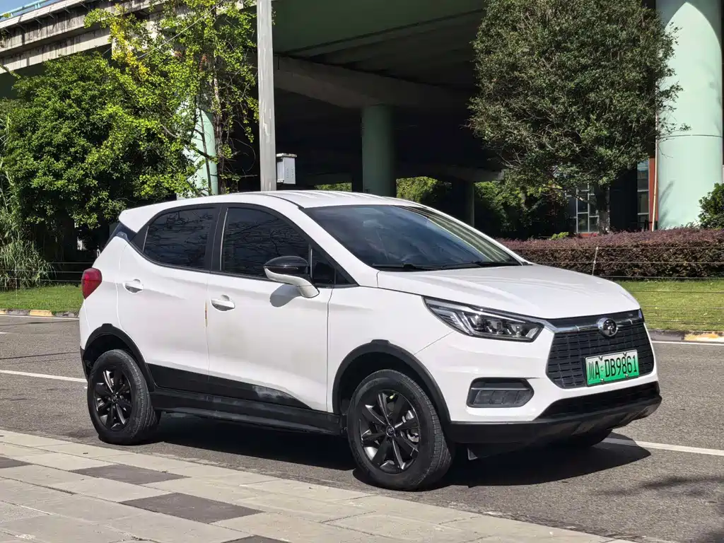 BYD Yuan EV — миниатюра 3