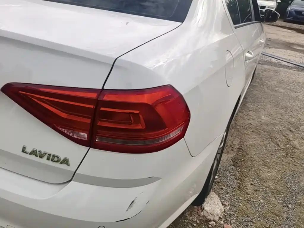 Volkswagen Lavida — миниатюра 8