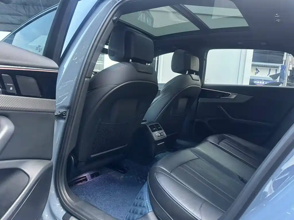 Audi A4L — миниатюра 6