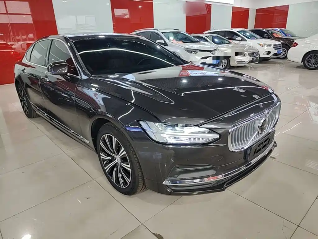 Volvo S90 — миниатюра 4