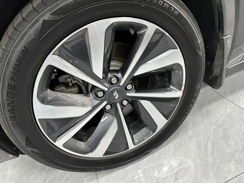 Li Auto Li ONE — миниатюра 15