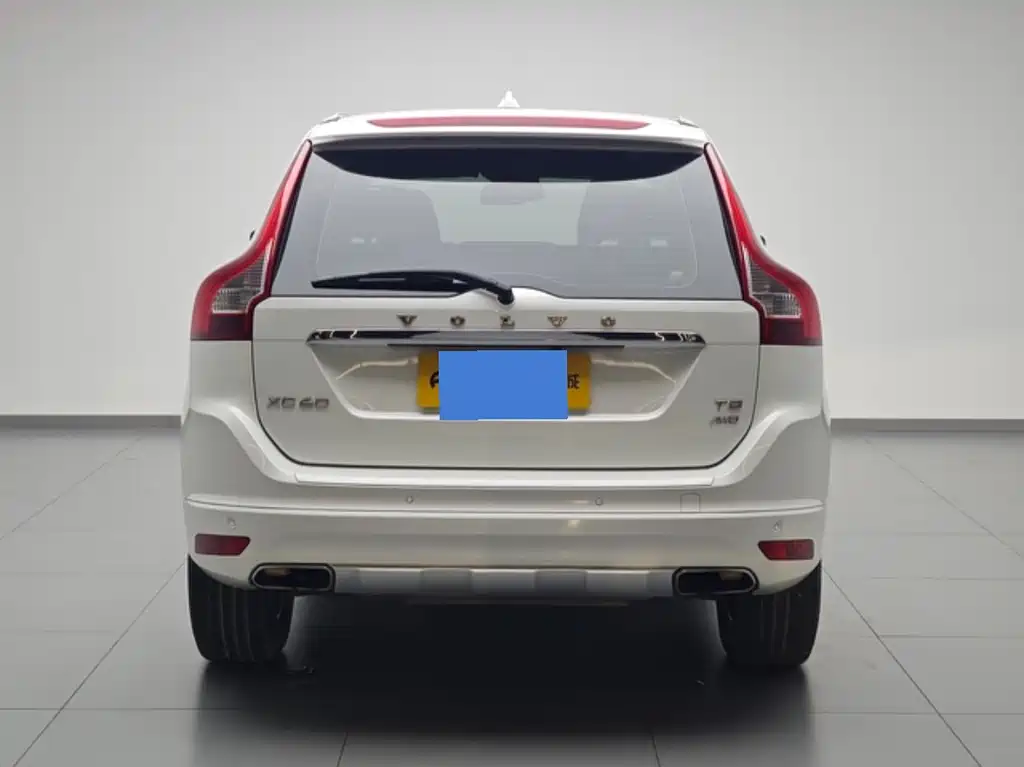 Volvo XC60 — миниатюра 6