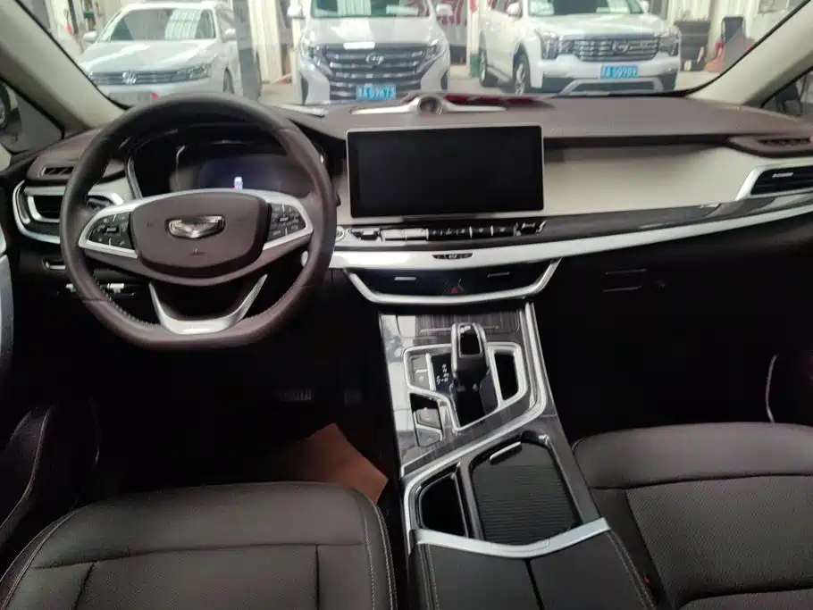 Geely Jia Ji — миниатюра 12