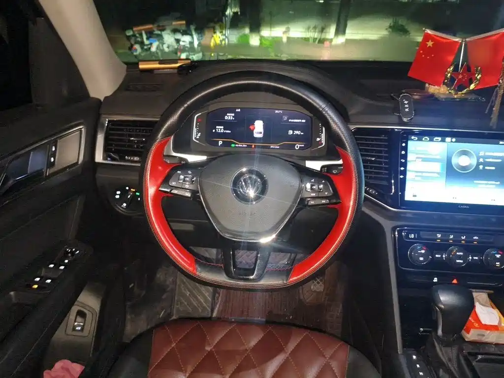 Volkswagen Teramont — миниатюра 3