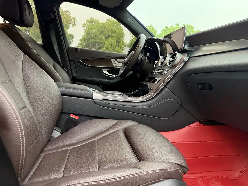 Mercedes-Benz GLC 2020 GLC 300 L 4MATIC
