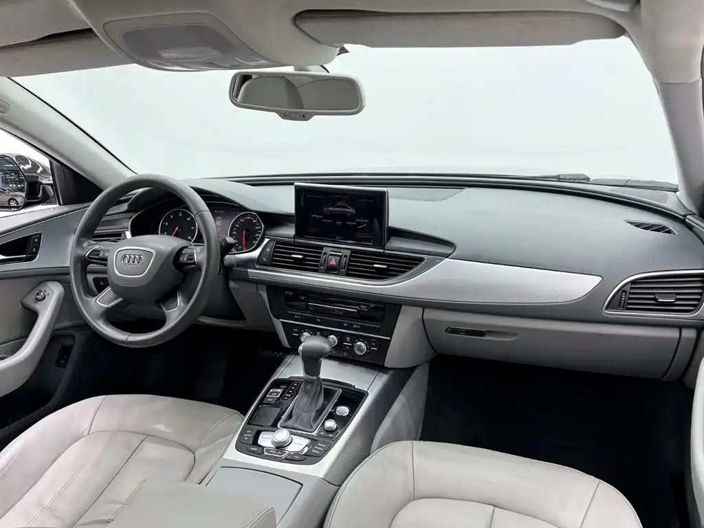 Audi A6L — миниатюра 12